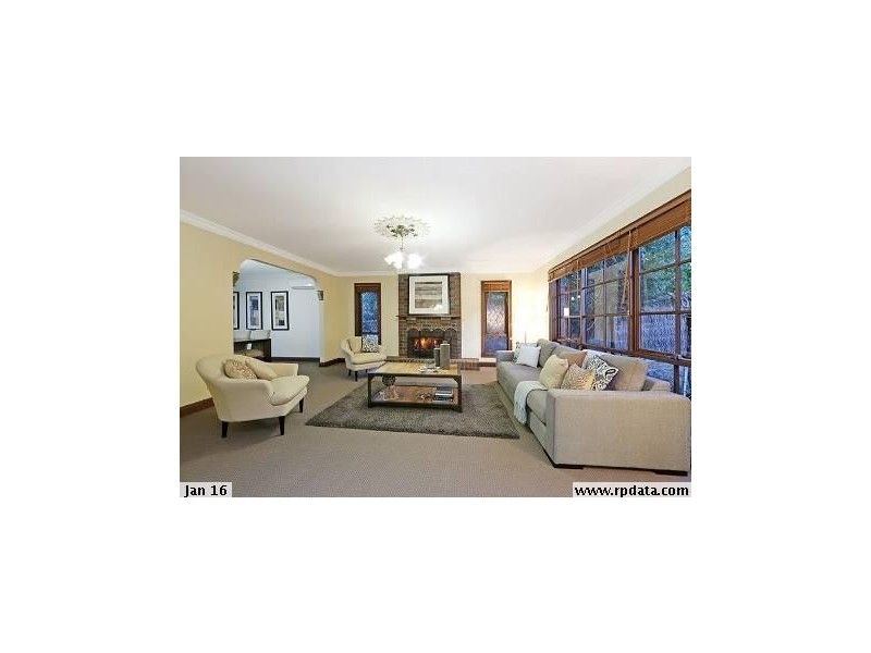 76 Churchill Park Drive, Lysterfield South VIC 3156