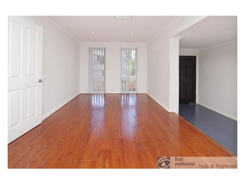 9 Rossiter Avenue, Endeavour Hills VIC 3802