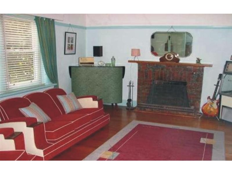 18 Birdwood Avenue, Dandenong VIC 3175