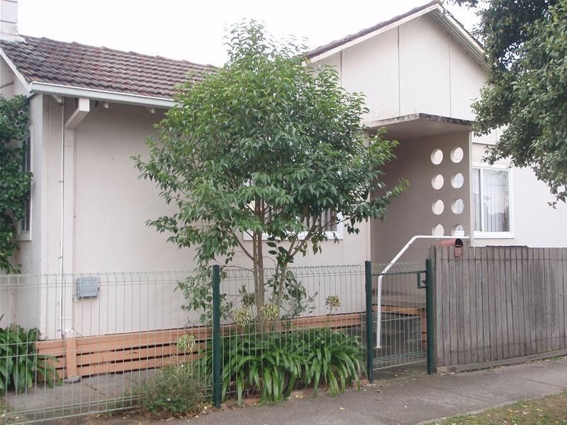 13 Latham Crescent, Dandenong VIC 3175