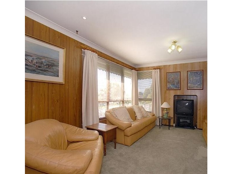 10 Glenelg Street, Dandenong North VIC 3175