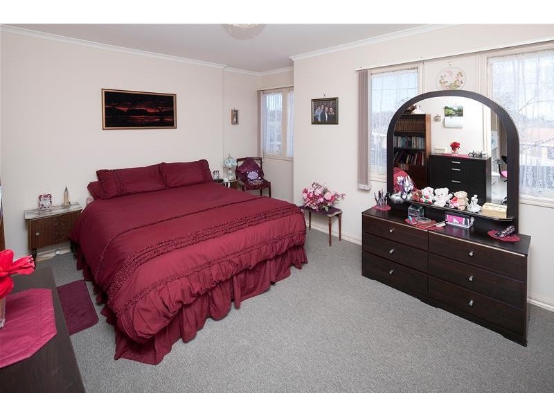 2C Larbert Road, Noble Park VIC 3174