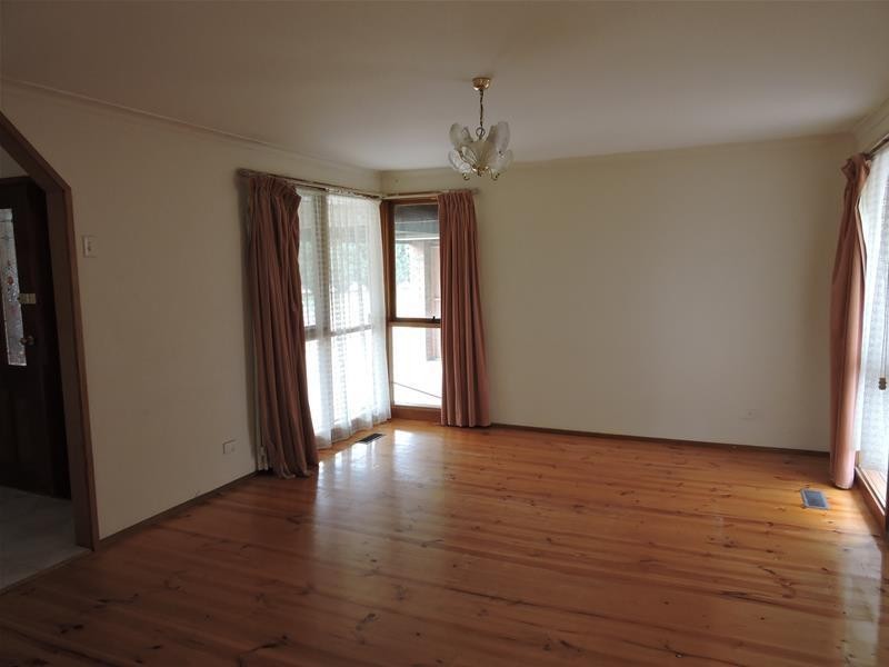 3 Peebles Street, Endeavour Hills VIC 3802