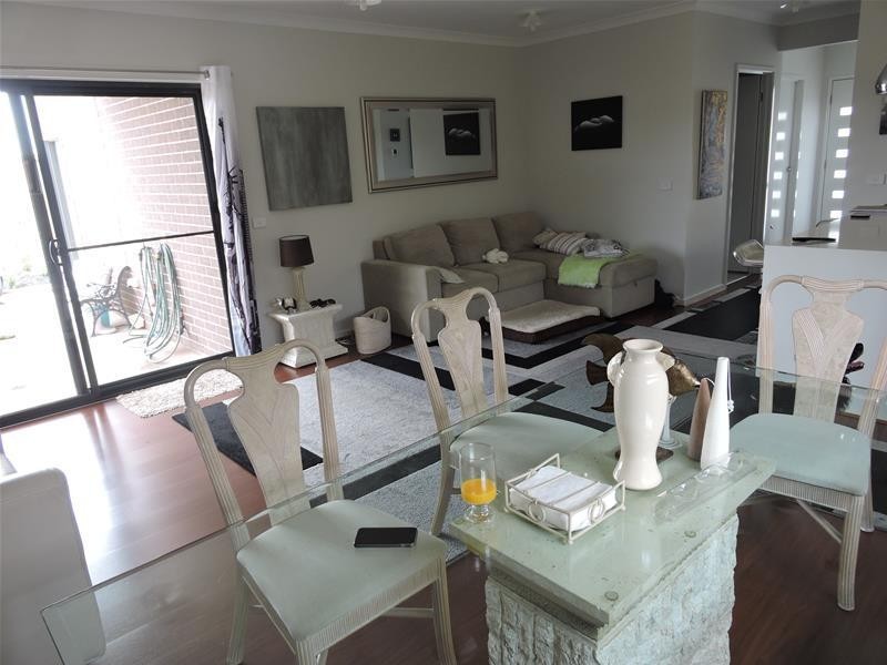 7 Springleaf Avenue, Clyde North VIC 3978