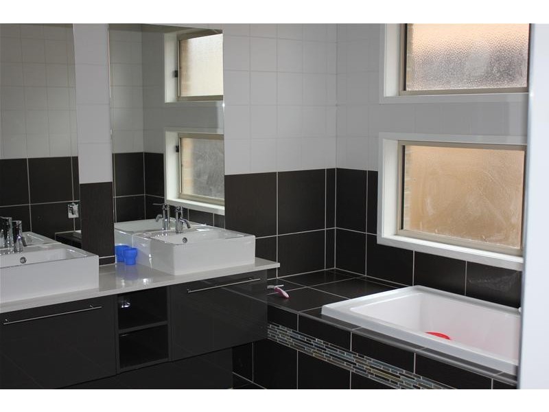 3 Little Gem Way, Berwick VIC 3806