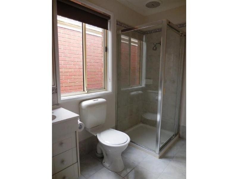 83 Kingston Avenue, Narre Warren South VIC 3805