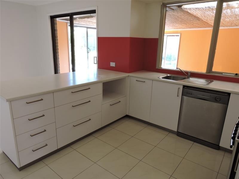 9 Basil Close, Hallam VIC 3803