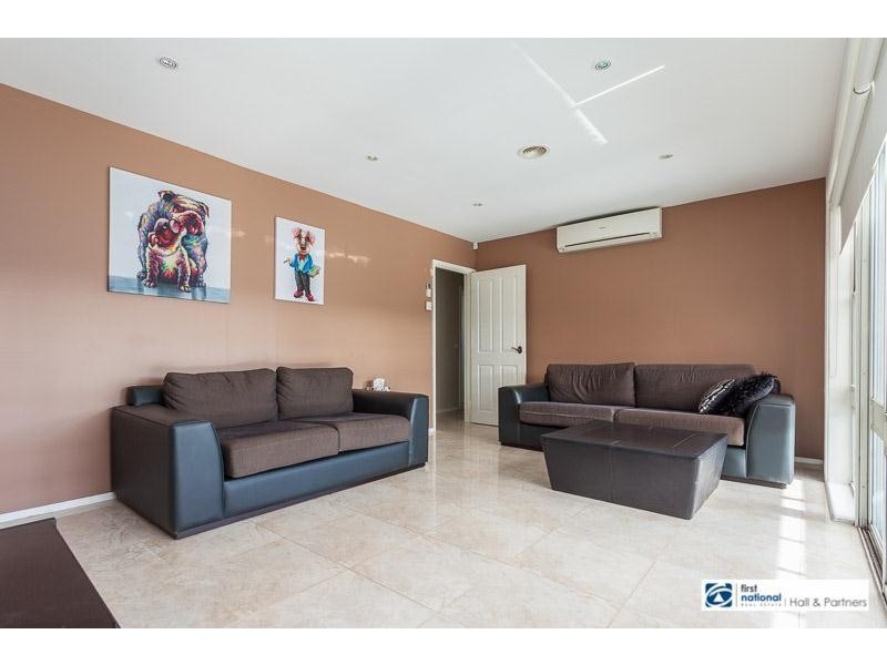 6 Waranga Street, Dandenong North VIC 3175