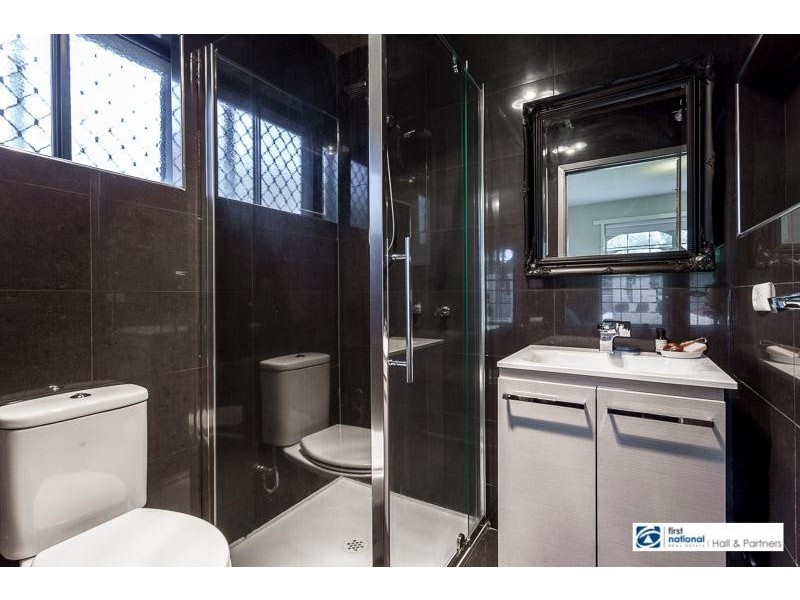 6 Waranga Street, Dandenong North VIC 3175