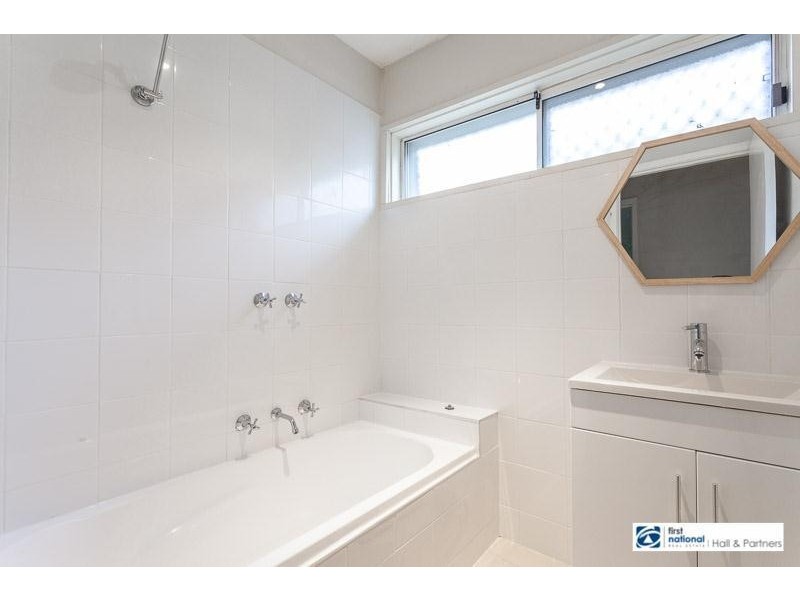 6 Waranga Street, Dandenong North VIC 3175