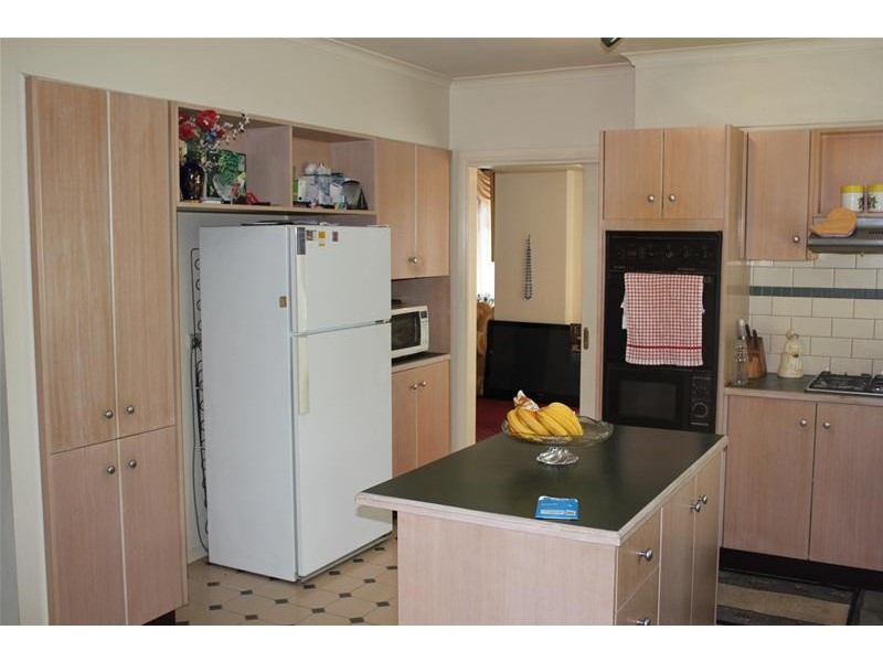 8 Tolmie Rise, Hallam VIC 3803