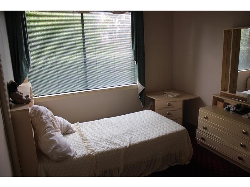 8 Tolmie Rise, Hallam VIC 3803