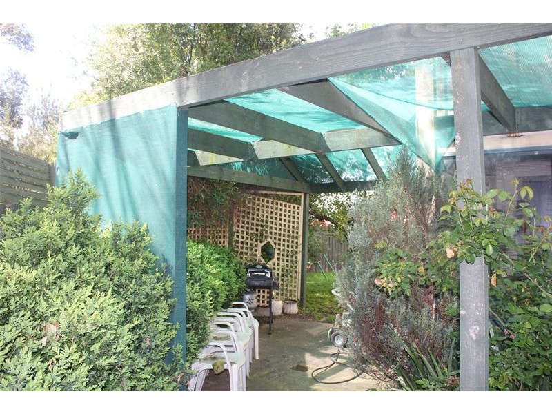 8 Tolmie Rise, Hallam VIC 3803