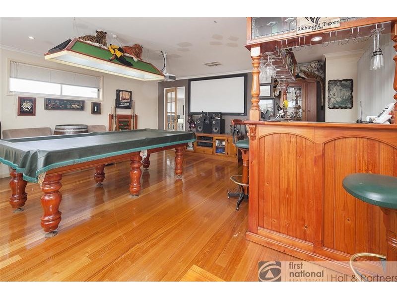 27 Craig Road, Devon Meadows VIC 3977