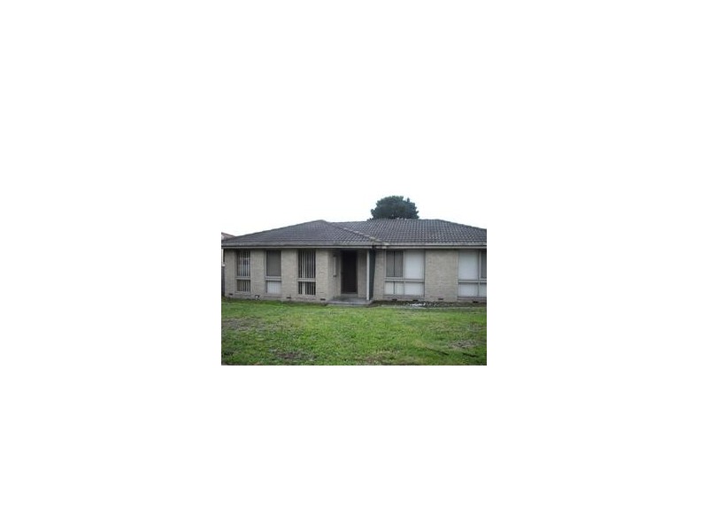 62 Monteith Crescent, Endeavour Hills VIC 3802