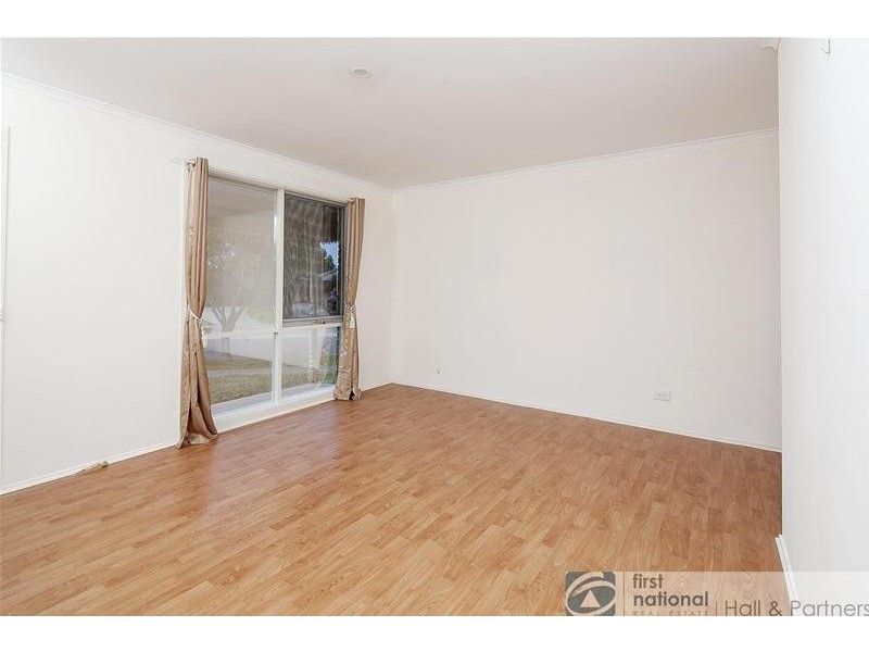 70 Strong Drive, Hampton Park VIC 3976