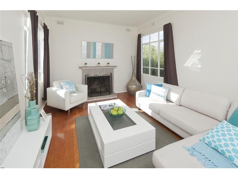 6 Jesson Crescent, Dandenong VIC 3175