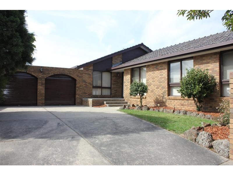 9 Glenelg Street, Dandenong North VIC 3175