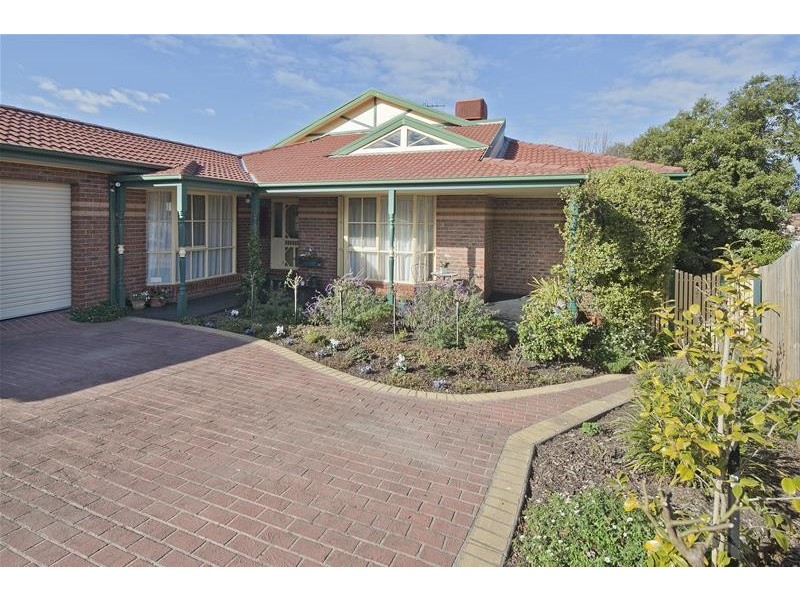 1 Glamis Court, Endeavour Hills VIC 3802