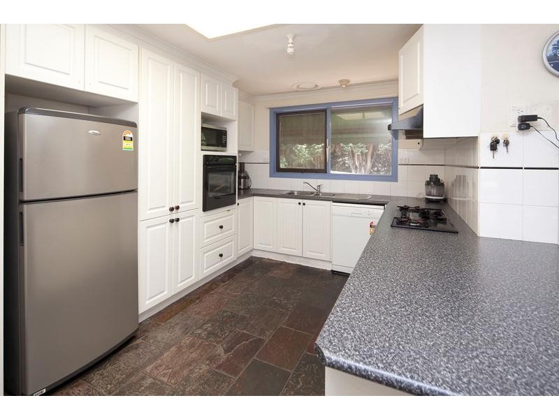 33 Aldridge Street, Endeavour Hills VIC 3802