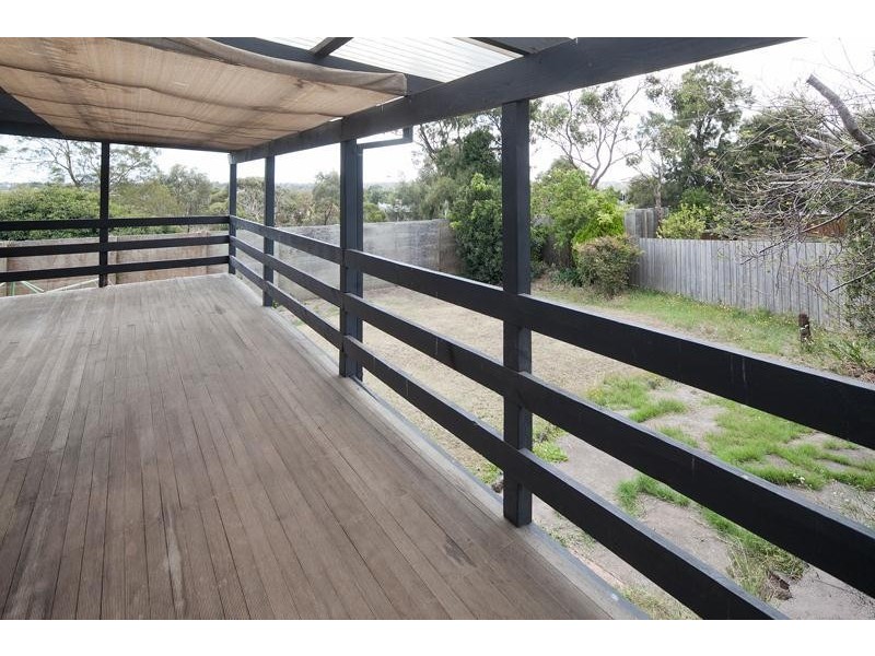 33 Aldridge Street, Endeavour Hills VIC 3802