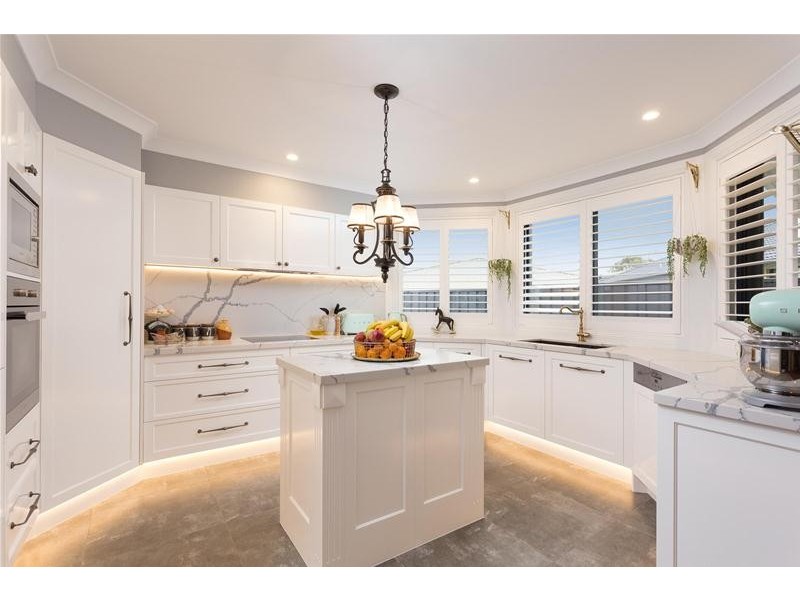 61 Petken Drive, Taree NSW 2430