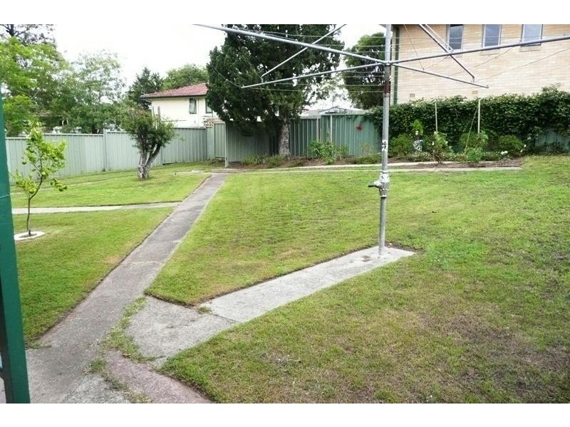 16 Valerie Street, Taree NSW 2430