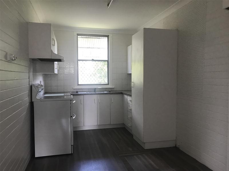 4 Frances Street, Taree NSW 2430