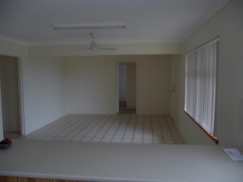 17 Beach Street, Wallabi Point NSW 2430