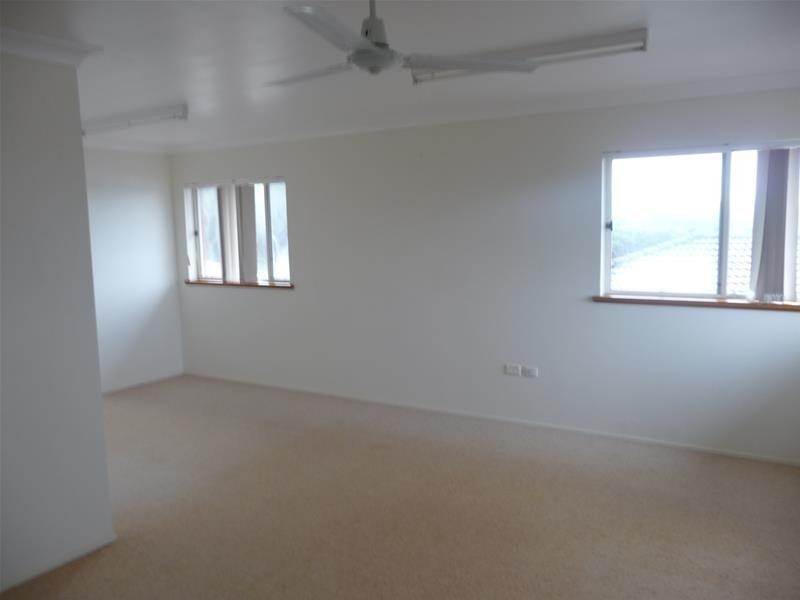 17 Beach Street, Wallabi Point NSW 2430