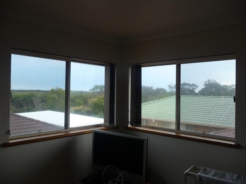 17 Beach Street, Wallabi Point NSW 2430