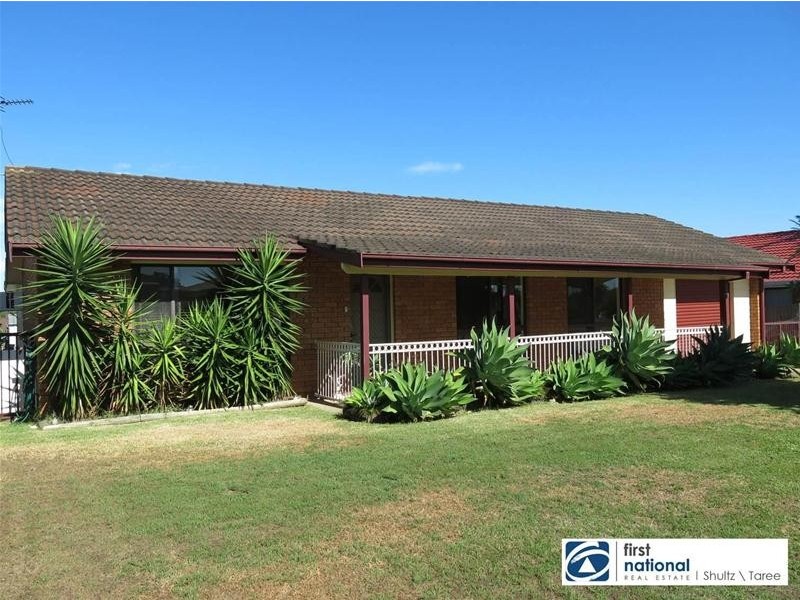 24 Bangalow Place, Taree NSW 2430
