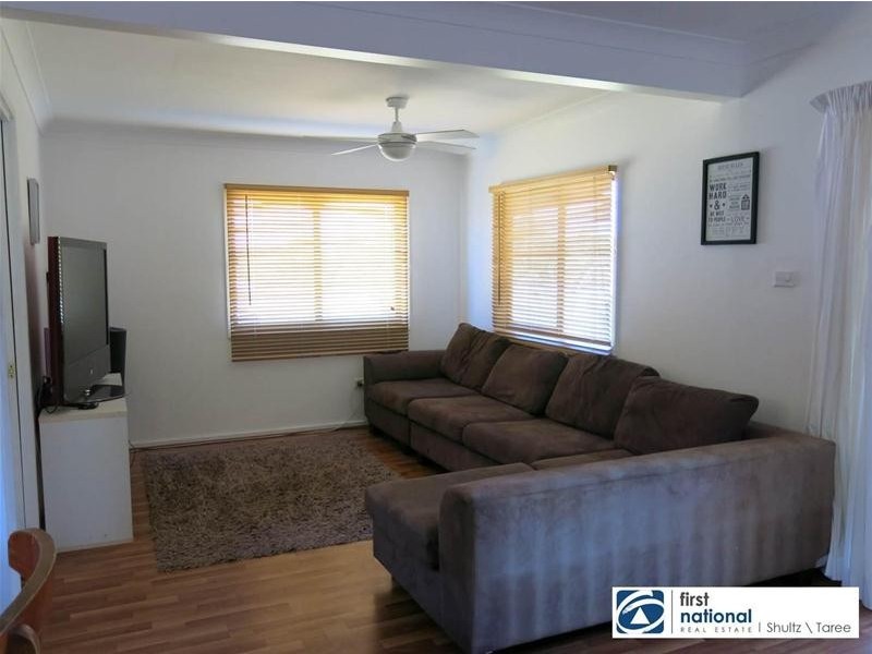 24 Bangalow Place, Taree NSW 2430