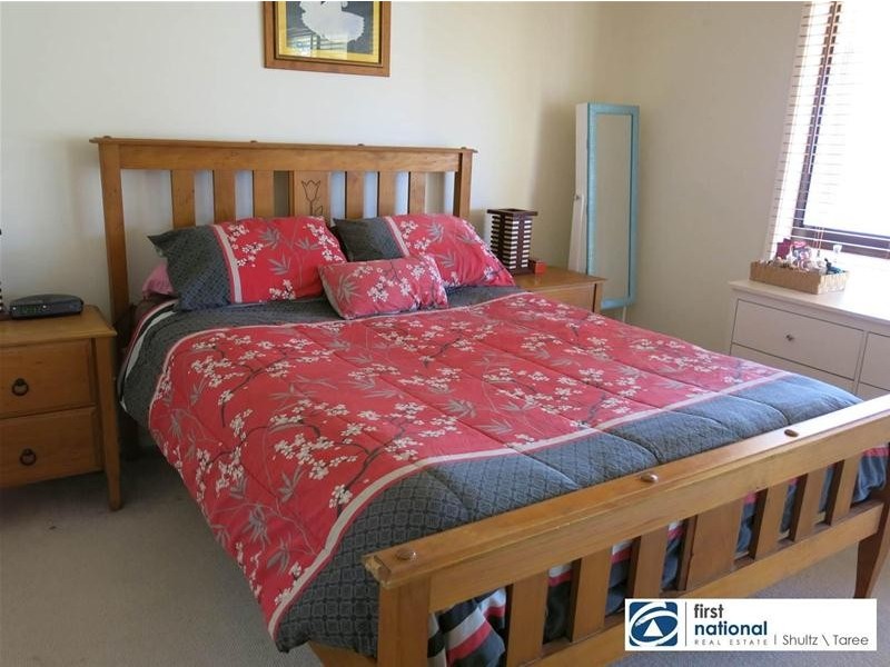 24 Bangalow Place, Taree NSW 2430