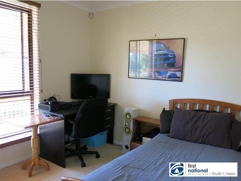 24 Bangalow Place, Taree NSW 2430