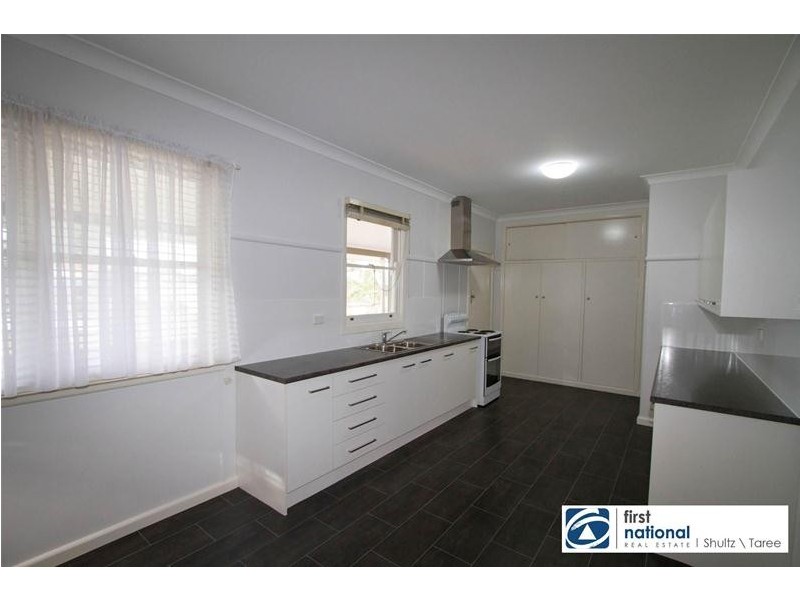 49 Wingham Road, Taree NSW 2430