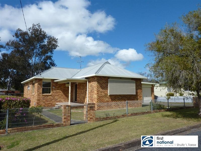 32 Deb Street, Taree NSW 2430