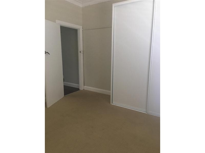 13 Railway Parade, Taree NSW 2430