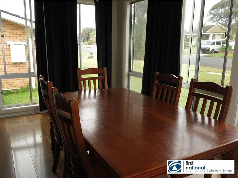 11 Bayview Crescent, Taree NSW 2430