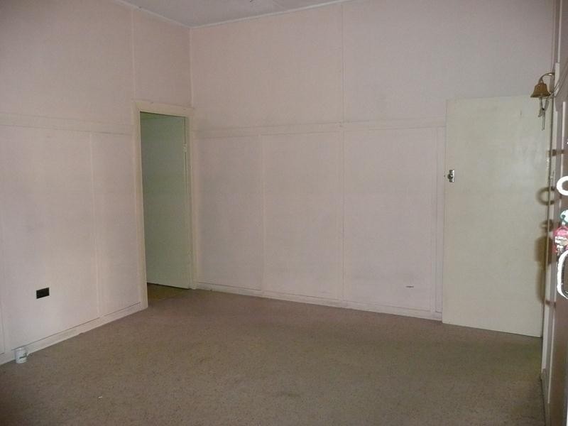 10 Commerce Street, Taree NSW 2430