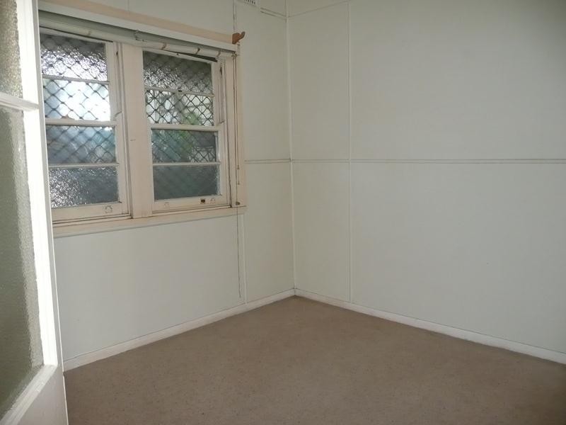 10 Commerce Street, Taree NSW 2430