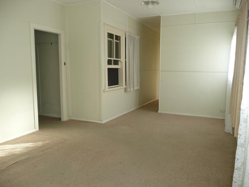 10 Commerce Street, Taree NSW 2430