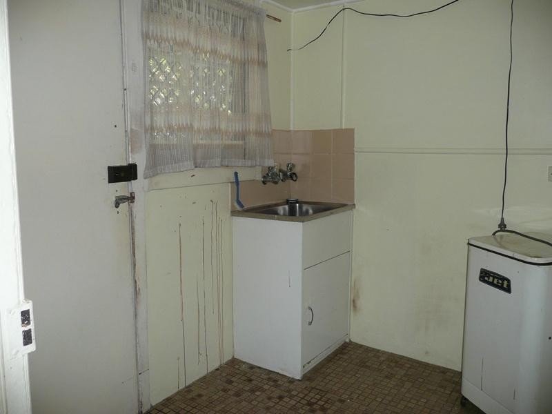 10 Commerce Street, Taree NSW 2430