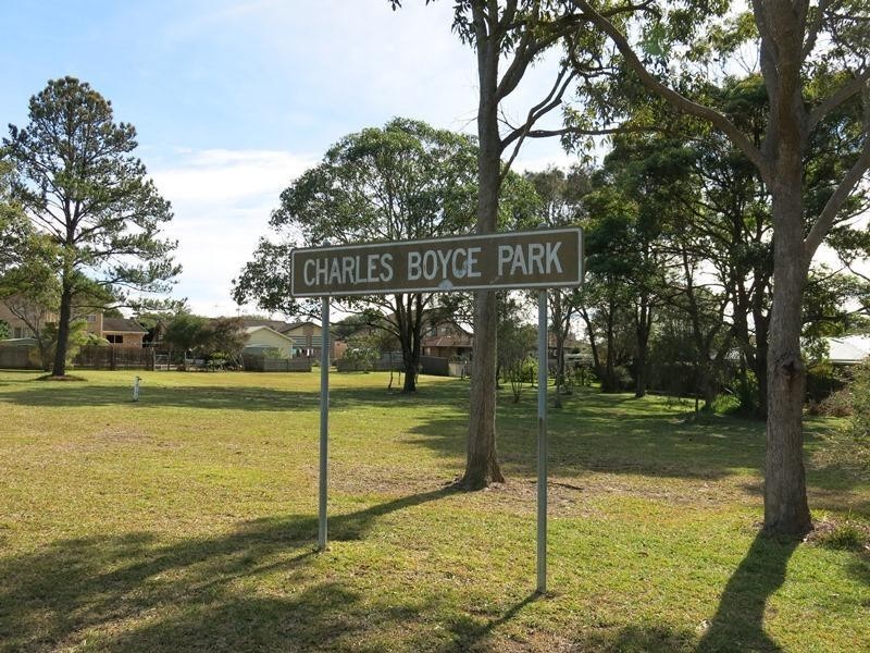 5 Suni Drive, Old Bar NSW 2430