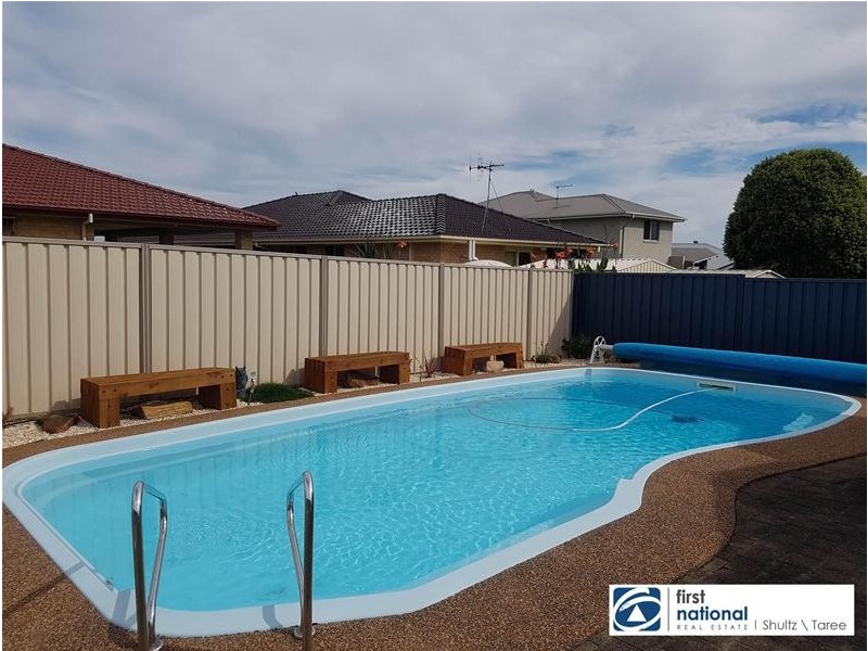 13 Craiglea Close, Taree NSW 2430