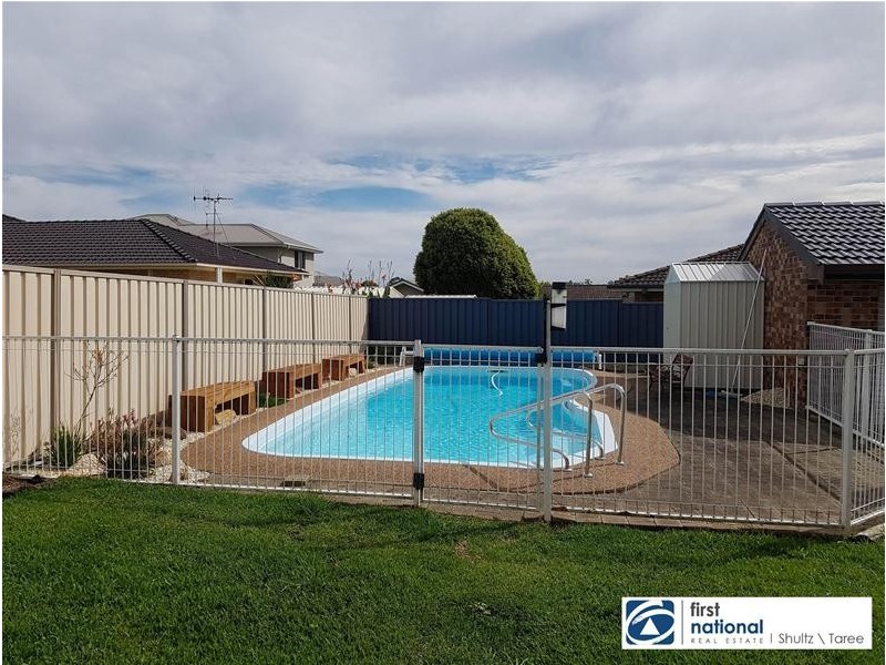 13 Craiglea Close, Taree NSW 2430
