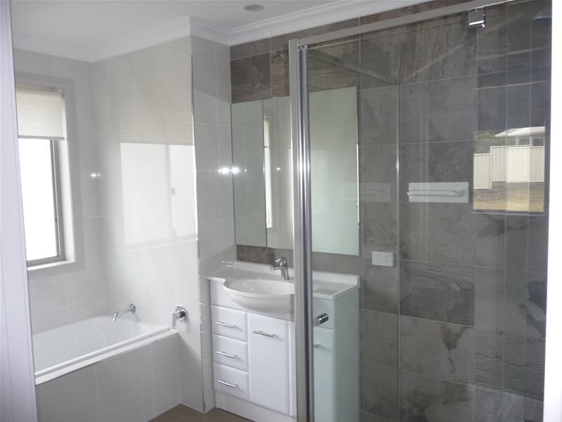 17 Duranbar Place, Taree NSW 2430