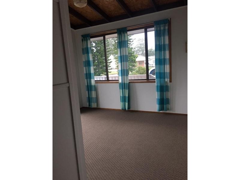 1/33 Arkwright Crescent, Taree NSW 2430