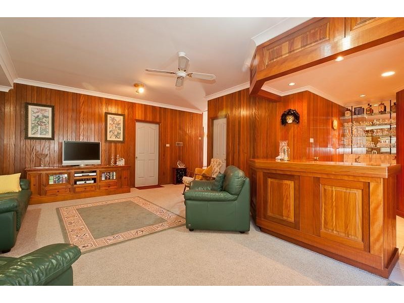 8 Ochiltree Place, Taree NSW 2430