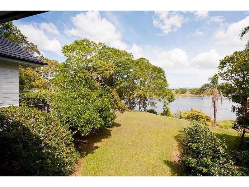 52 Bayview Crescent, Taree NSW 2430